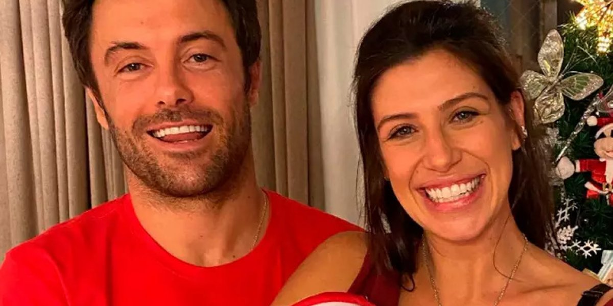 Kayky Brito volta atrás e segue novamente sua esposa nas redes sociais