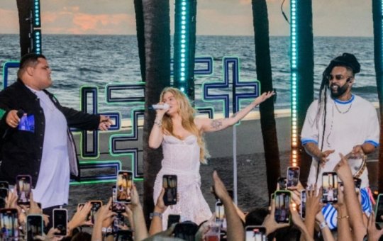 Luísa Sonza se irrita após público cantar antiga versão da música 'Chico'