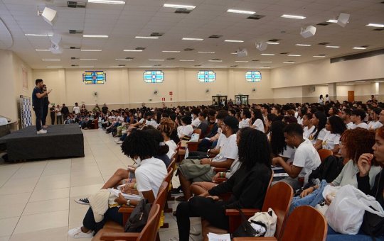 Enem: Aulão gratuito será realizado no Centro de Convenções de Salvador