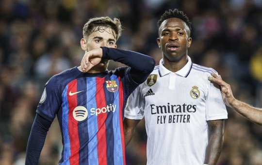 Clássico na Espanha e Inglaterra, confira os jogos na europa neste fim de semana