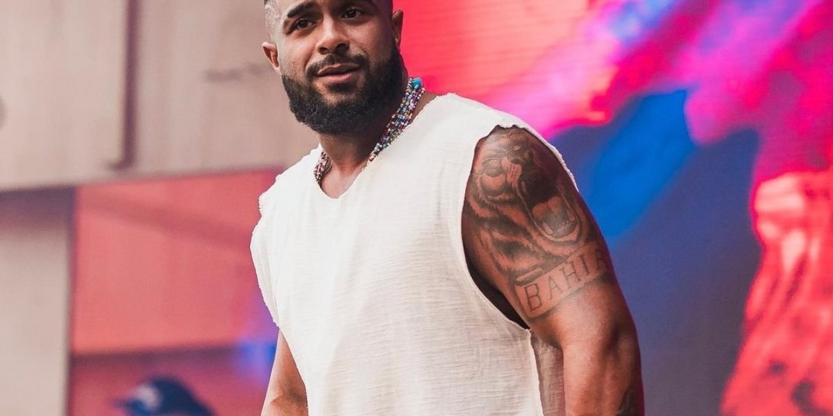 Cantor Baco Exu do Blues denuncia racismo em aeroporto