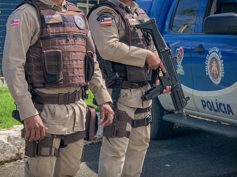 Jovem é morta depois de confronto entre policiais e criminosos em Salvador