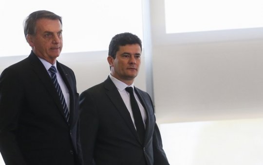 Bolsonaro afirma que não torce pela cassação de Sérgio Moro do Senado