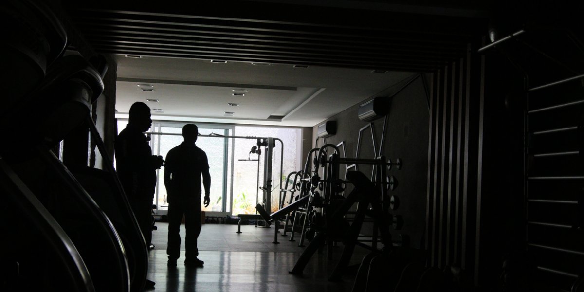 Governo federal cobra resposta da Enel sobre apagão em São Paulo