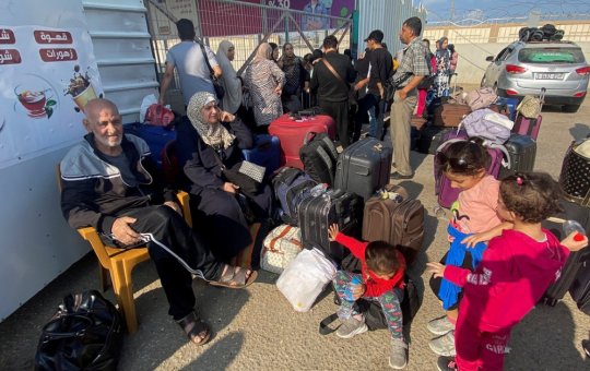 Fronteira com o Egito é reaberta mas não há autorizados a deixar Gaza