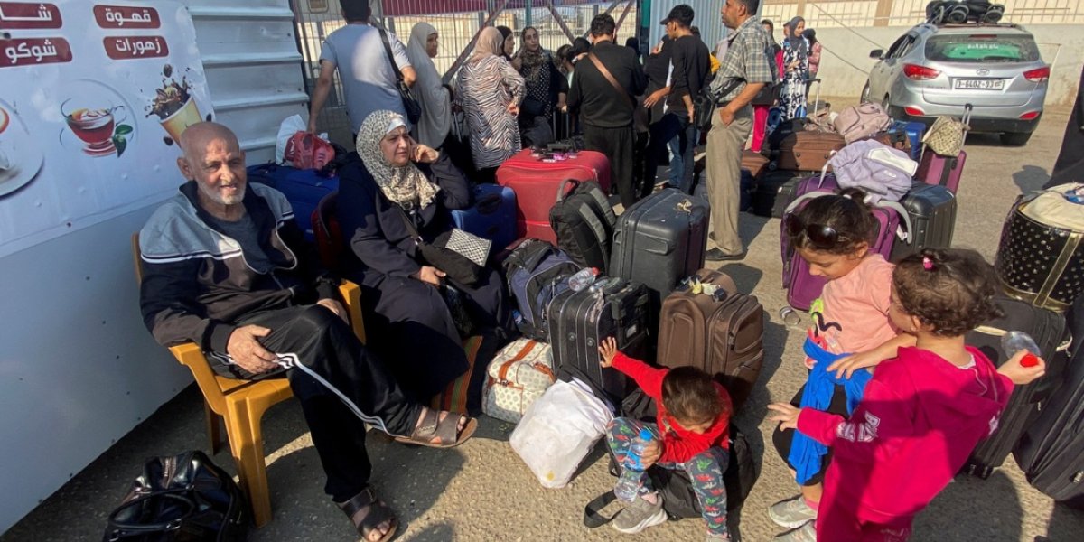 Fronteira com o Egito é reaberta mas não há autorizados a deixar Gaza