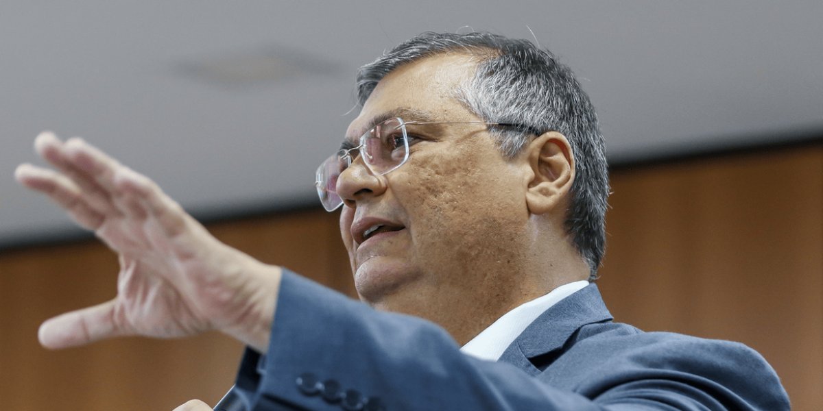 PF é independente para apurar suspeita de terrorismo, garante Dino