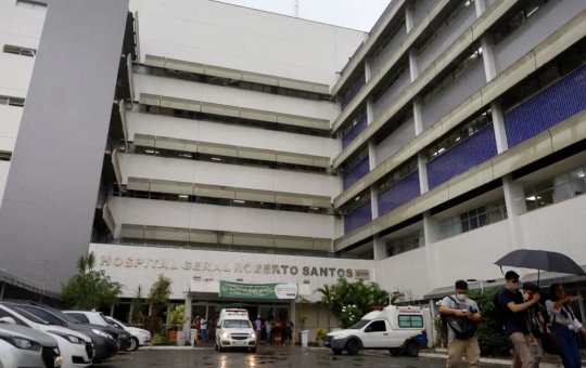 Idoso que foi atingido por um raio é transferido para o HGE