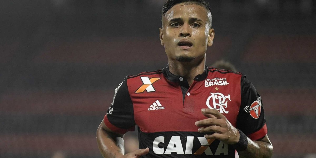Jogador é acusado de importunação sexual e agressão contra mulher