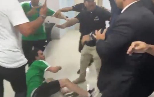 Sala de imprensa após Brasil x Colombia é marcada por confusão entre jornalistas