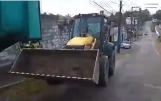Homens são detidos suspeitos de furtar britas em obra pública na Bahia