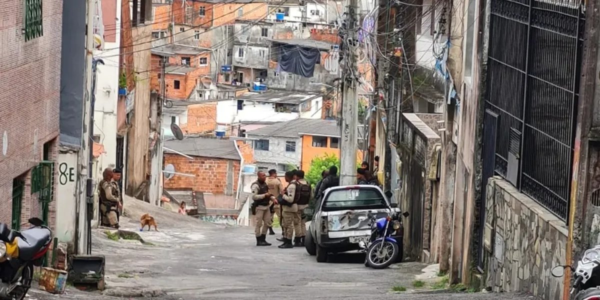 Mulher é encontrada morta com marcas de tiros no bairro de Tancredo Neves