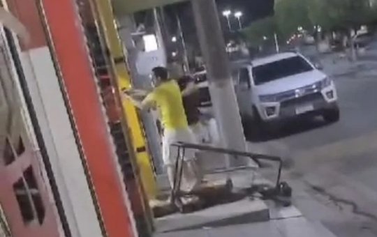 Vice-prefeito de cidade no norte da Bahia sofre tentativa de homicídio em bar