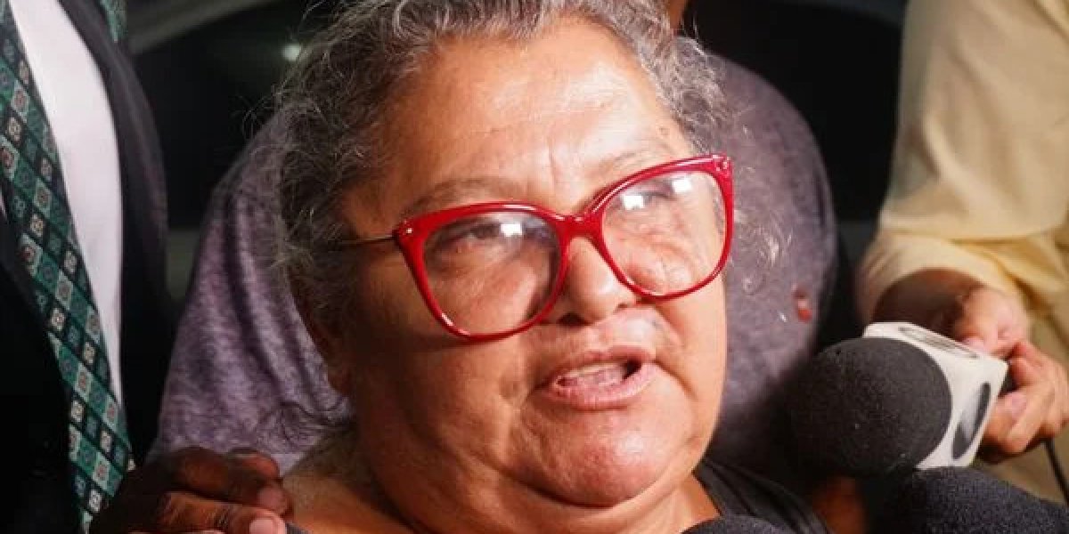 Filha de Sara Mariano visita avó materna após determinação judicial
