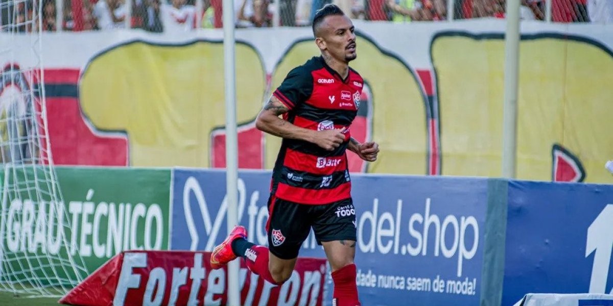 Ex-lateral do Vitória se envolve em confusão em condomínio no RN Jogador é acusa