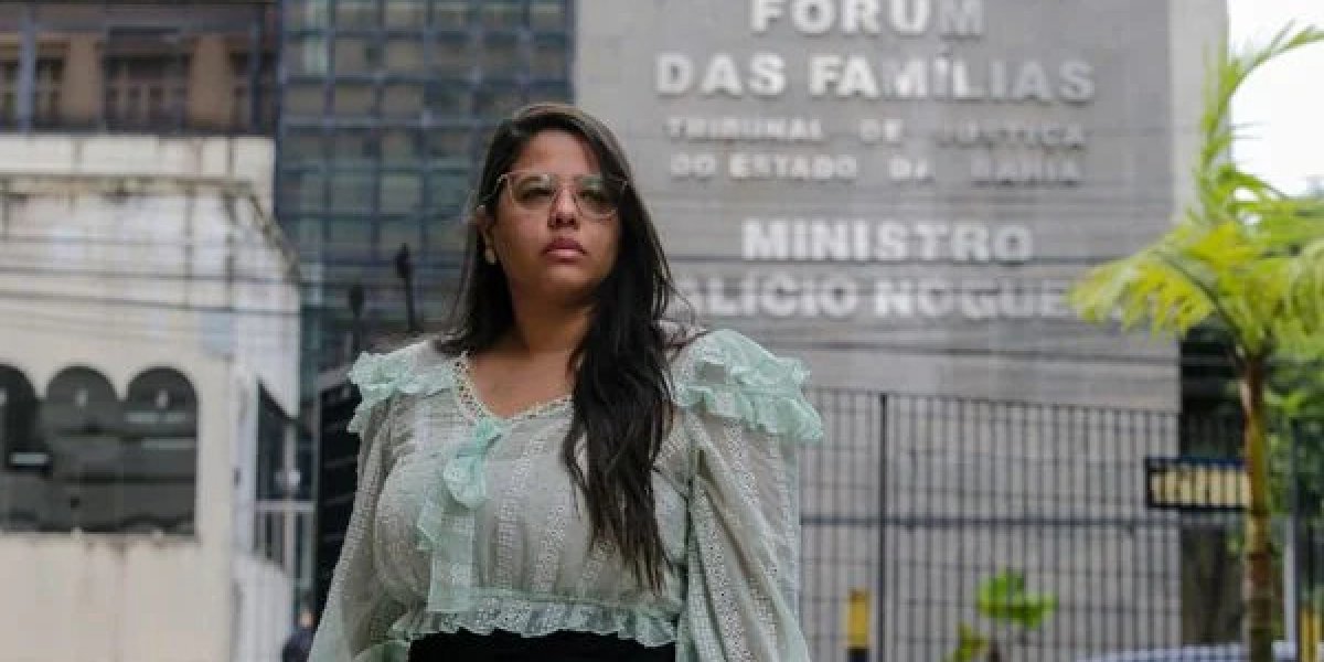 Sara Mariano foi morta com cerca de 20 facadas, diz advogada