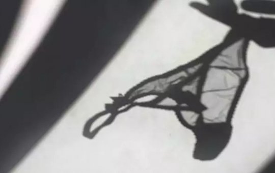 Pesquisa revela que mulheres sentem atração por homens de calcinha