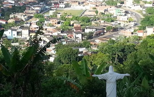 Em ilhéus, homem é encontrado morto com mãos e pés amarrados