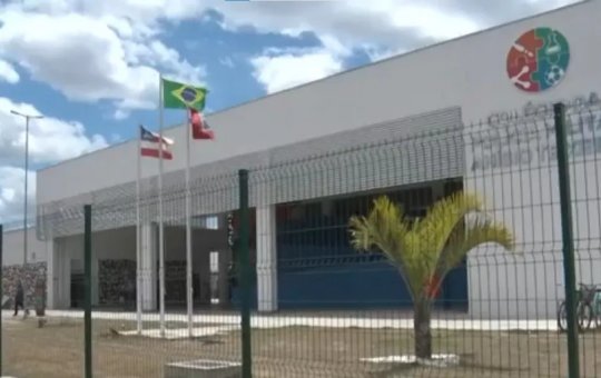 Alunos de colégio militar na BA denunciam exposição a temperatura de 39°C