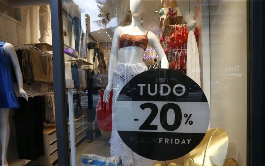 Federação dos bancos dá dicas de como evitar golpes na Black Friday