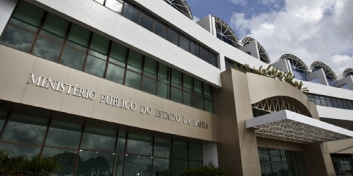 PMs são denunciados pelo MP-BA pela morte de três jovens na Gamboa