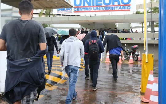 Enade: prazo para preencher questionário termina neste sábado