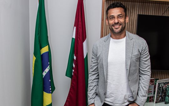 Ex-Fluminense, Fred sofre assalto e tem carro roubado no Rio de Janeiro