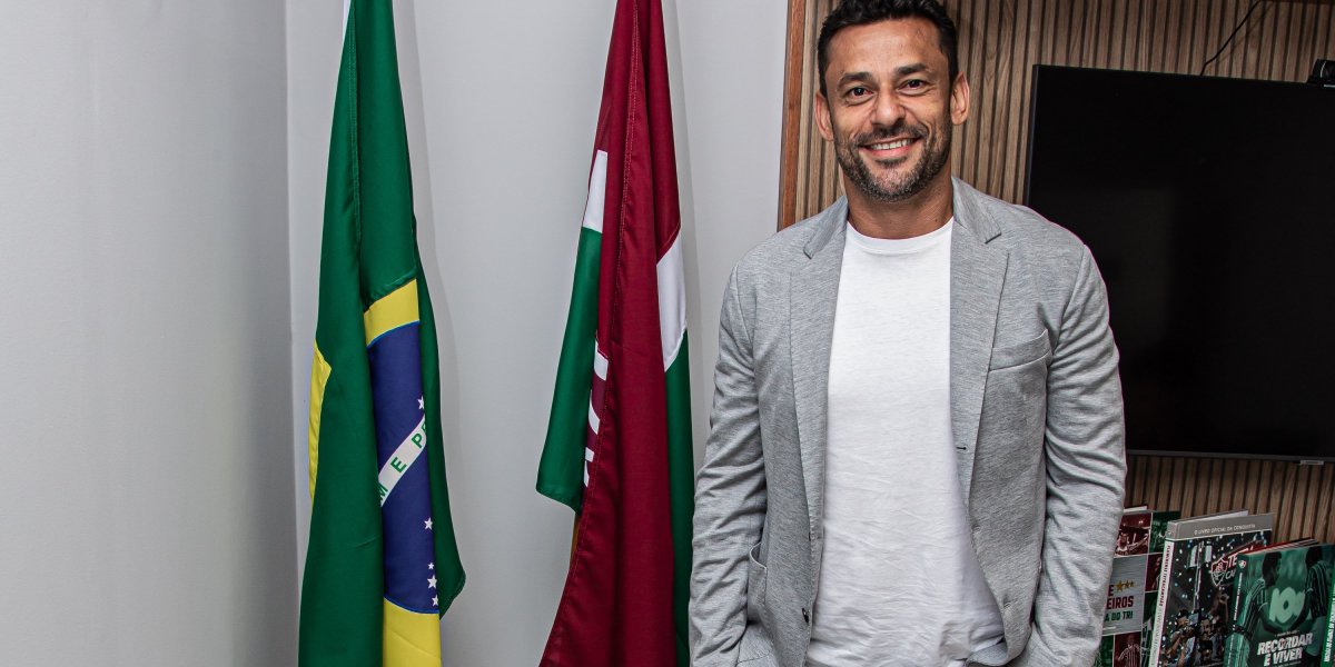 Ex-Fluminense, Fred sofre assalto e tem carro roubado no Rio de Janeiro