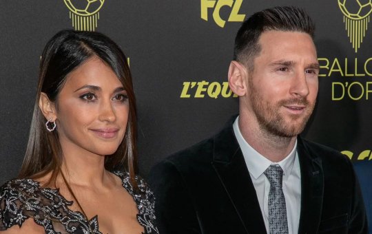 Infiel? Messi e esposa estariam vivendo crise em relacionamento