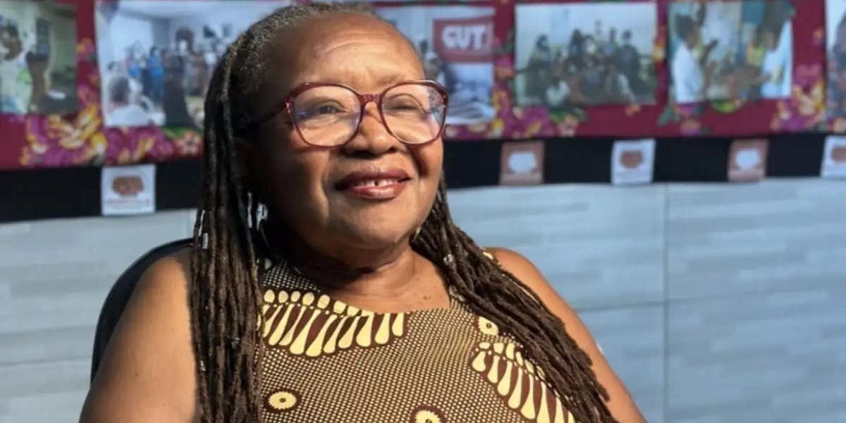 Creuza Oliveira recebe título da UFBA: “Pela luta das domésticas”