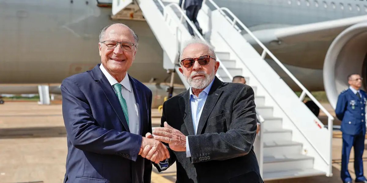 Lula embarca para COP 28 em Dubai e visita mais três países