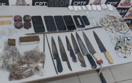 Drogas, armas e celulares são apreendidos em Conjunto Penal 