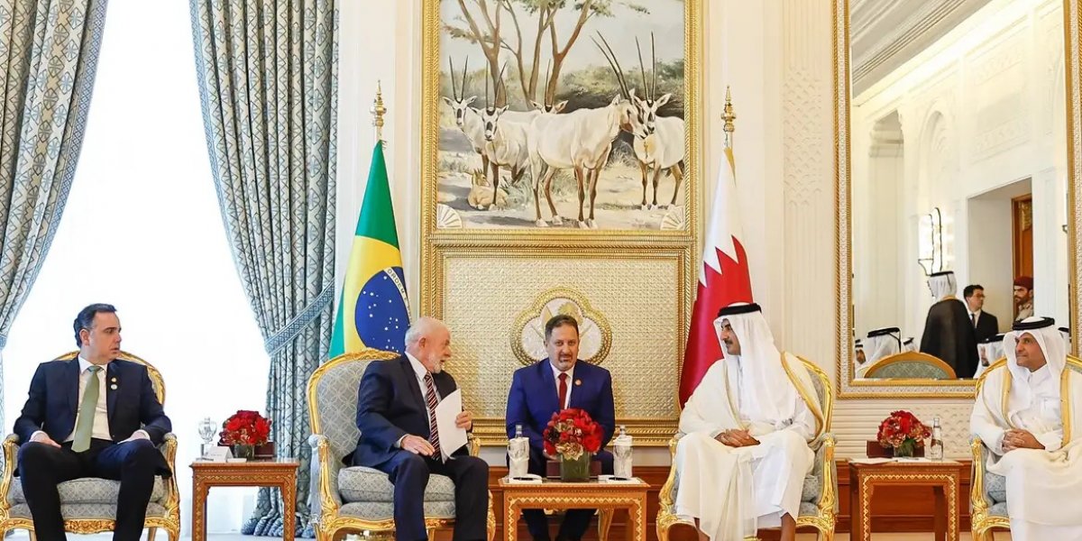 Brasil voltou a participar da geopolítica mundial, diz Lula no Catar