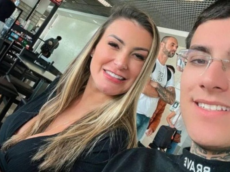 Andressa Urach diz que filho processou o pai por não pagar pensão