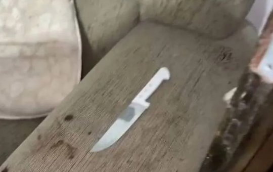 Pai esfaqueia filho autista e manda vídeo para mãe: “Presente de Natal”