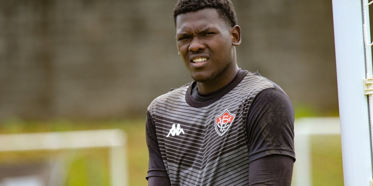 Goleiro do Vitória é emprestado para o CSA até o fim de 2024