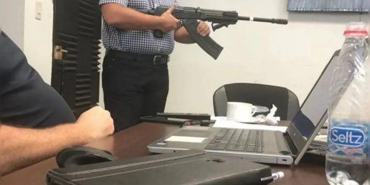 Polícia Federal investiga grupo suspeito de traficar 43 mil armas