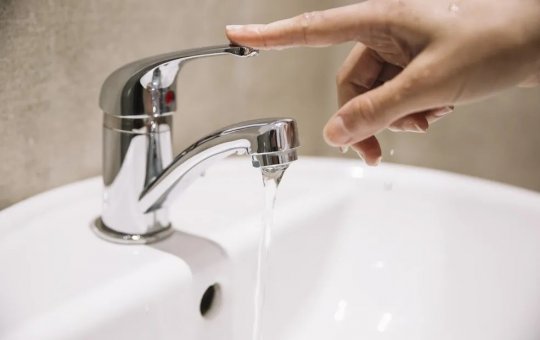 Fornecimento de água é interrompido em quinze bairros de Salvador