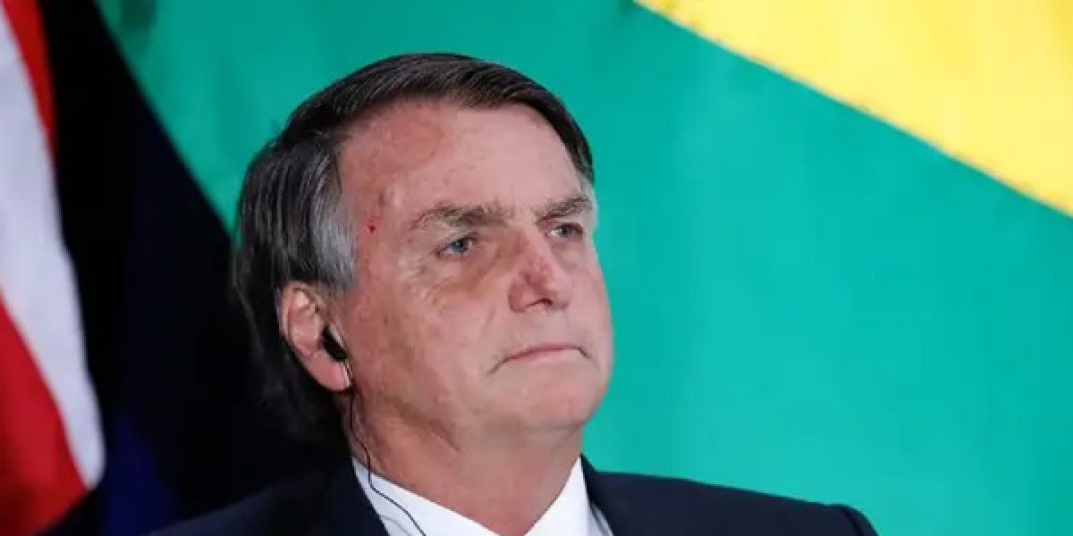 Bolsonaro confirma presença em posse de Milei na Argentina