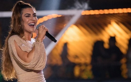 "Não é egoísmo. Se amar faz bem", diz Naiara Azevedo em desabafo