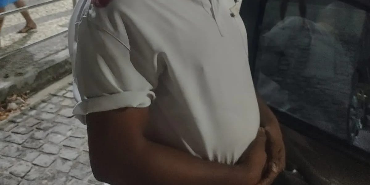 Rodoviário é esfaqueado durante assalto a coletivo em Salvador