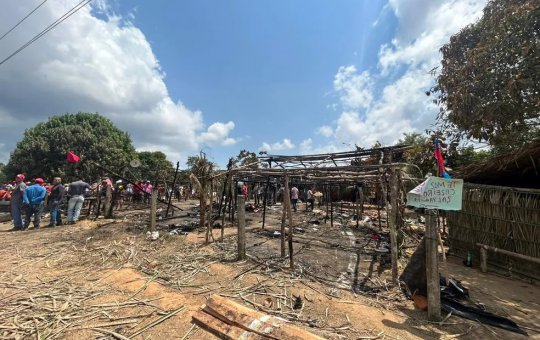 9 pessoas morrem em incêndio em acampamento do MST