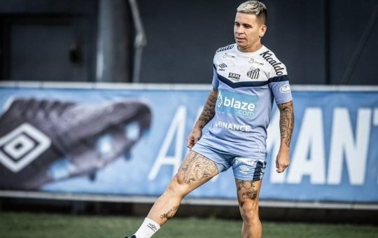 Rogério Ceni pede contratação de Soteldo para o Bahia, diz jornalista