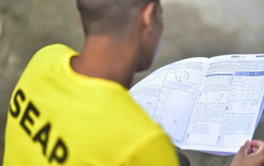 Inep realiza provas de Enem PPL e reaplica as do exame regular