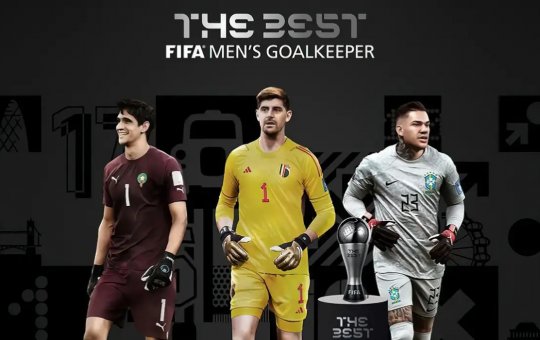 Ederson é um dos 3 finalistas ao prêmio de melhor goleiro da Fifa 2023