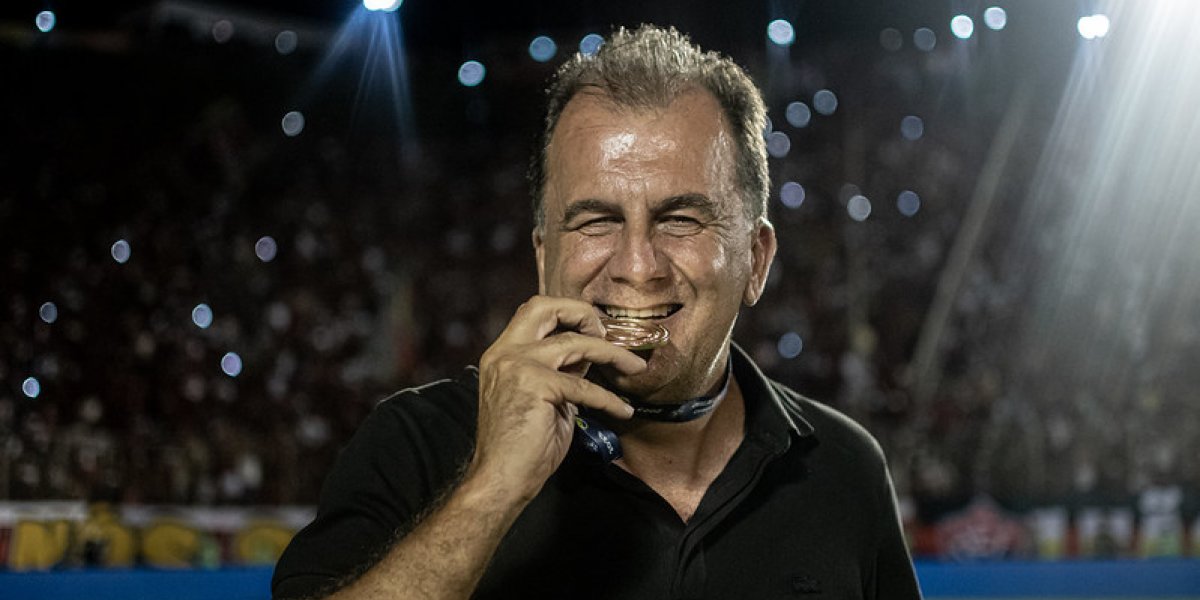 Fábio Mota revela ter acerto com seis jogadores para reforçar o Vitória em 2024