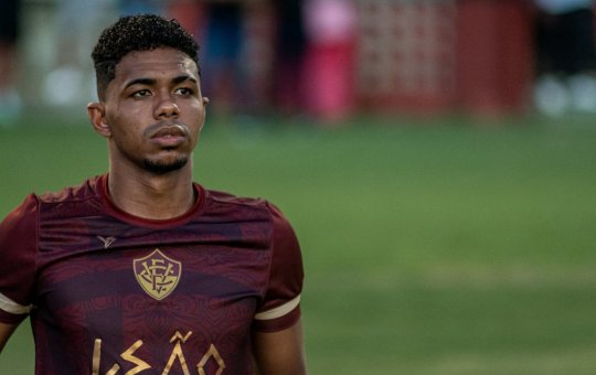 Fora dos planos do Vitória, Marco Antônio será emprestado