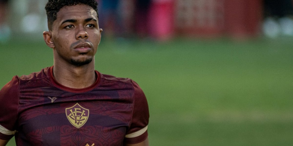 Fora dos planos do Vitória, Marco Antônio será emprestado