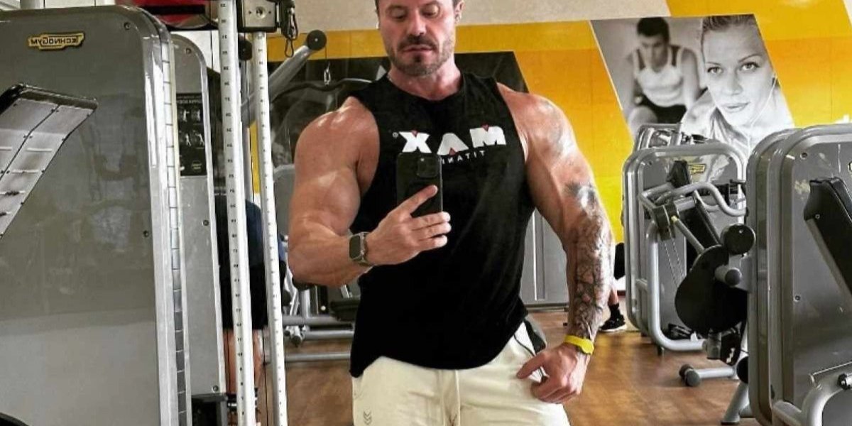 Marca de suplementos suspende contrato com Renato Cariani