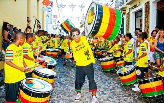Neste domingo Olodum apresenta último ensaio do bloco